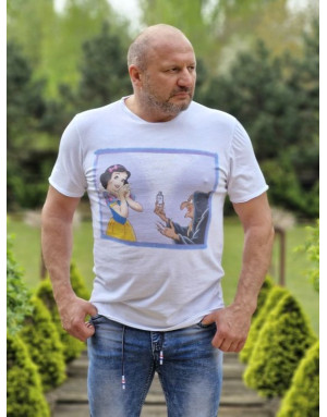 BIAŁY T-SHIRT MĘSKI Z NADRUKIEM SPEDBOY K21